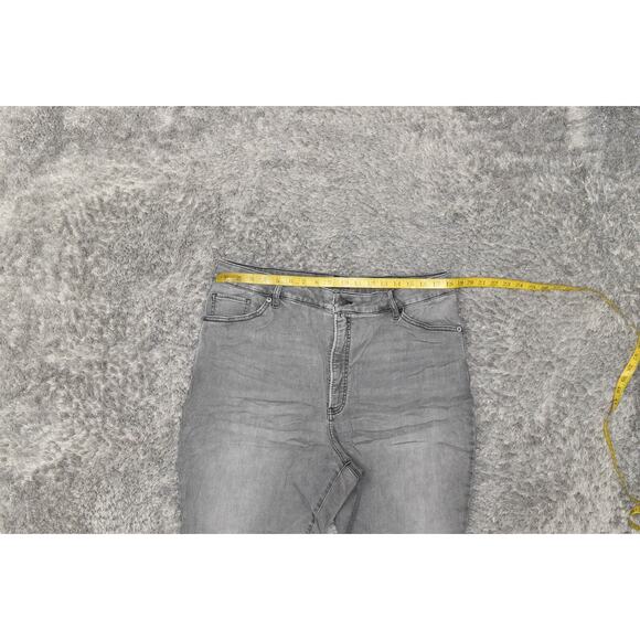 Express Plus Size 18 Curvy Slim Skinny Jeans Gray Cotton Blend Zip - Picture 7 of 7